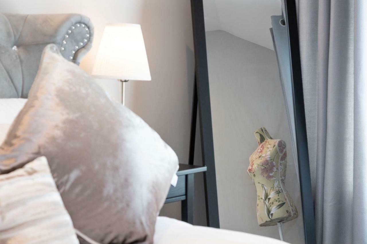 Chestnut House, Beautiful, Spacious & Comfortable Belfast Ngoại thất bức ảnh